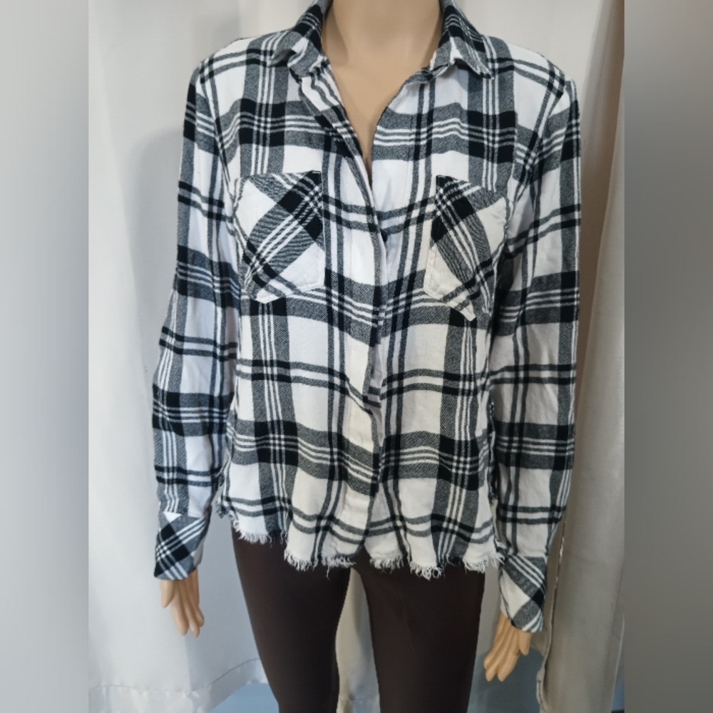 Anthropology in a size S